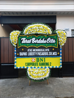 Papan Bunga Duka di Tanimbar Utara
