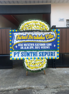 Papan Bunga Duka di Tanimbar Utara